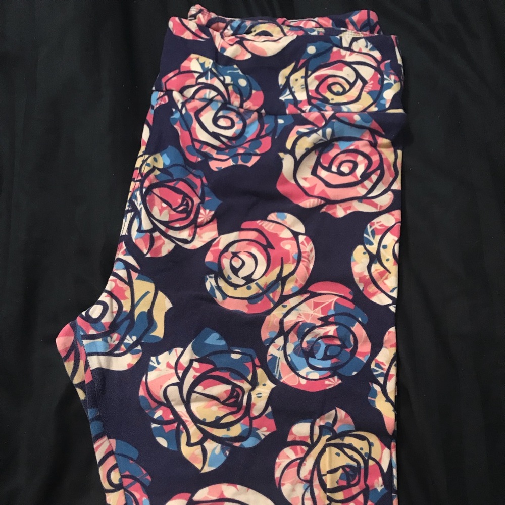 TC Lularoe tie dye roses “beauty and the beast”